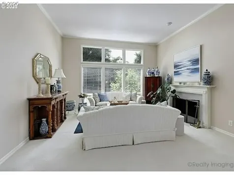 6414 SW Ash Creek Drive Portland OR 97219