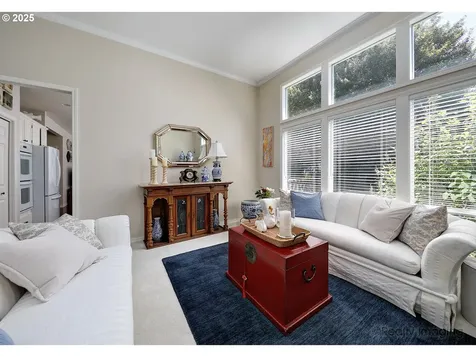 6414 SW Ash Creek Drive Portland OR 97219