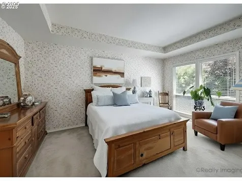6414 SW Ash Creek Drive Portland OR 97219