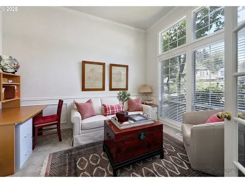 6414 SW Ash Creek Drive Portland OR 97219