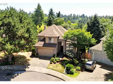 6414 SW Ash Creek Drive Portland OR 97219