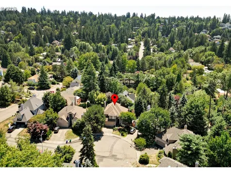 6414 SW Ash Creek Drive Portland OR 97219