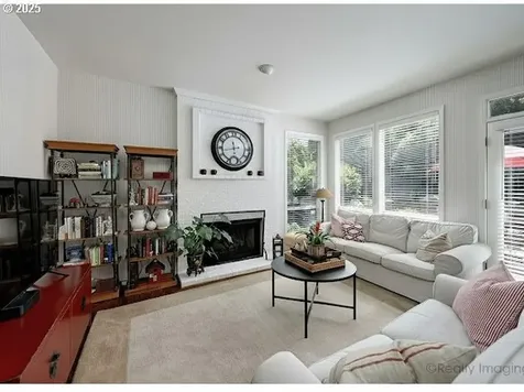 6414 SW Ash Creek Drive Portland OR 97219