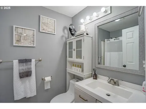 7612 NE 66th Way Vancouver WA 98662