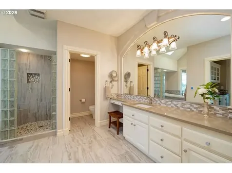 600 SE Arrow Creek Lane Gresham OR 97080