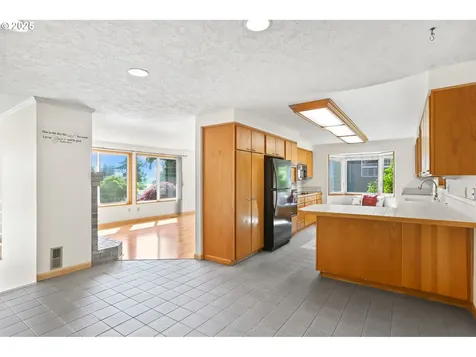 2335 5th Street Columbia City OR 97018