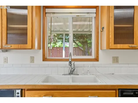 2335 5th Street Columbia City OR 97018