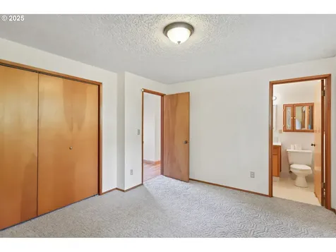 2335 5th Street Columbia City OR 97018