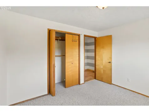 2335 5th Street Columbia City OR 97018