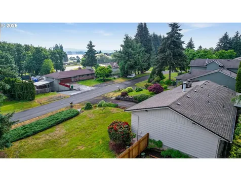2335 5th Street Columbia City OR 97018