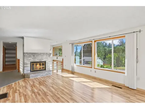 2335 5th Street Columbia City OR 97018