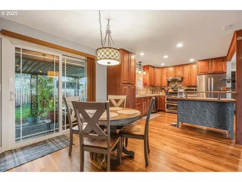 16824 SE Morrison Court Portland OR 97233