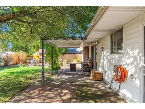 16824 SE Morrison Court Portland OR 97233