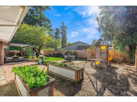 16824 SE Morrison Court Portland OR 97233