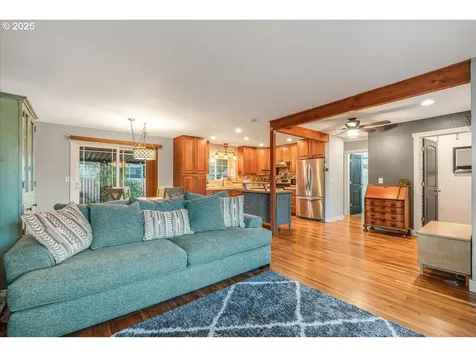 16824 SE Morrison Court Portland OR 97233