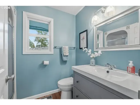 11924 SW 34th Avenue Portland OR 97219