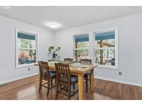 11924 SW 34th Avenue Portland OR 97219