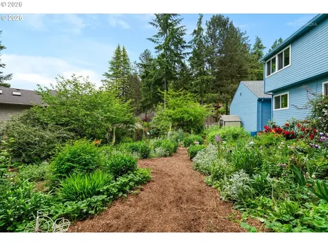 11924 SW 34th Avenue Portland OR 97219