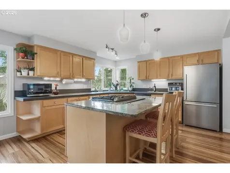11924 SW 34th Avenue Portland OR 97219