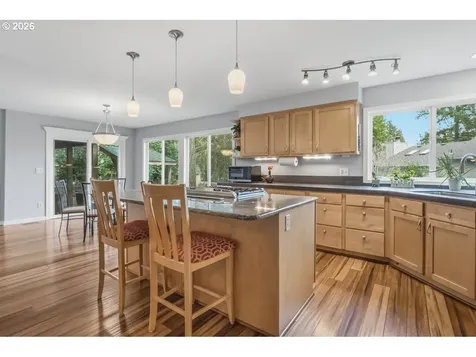 11924 SW 34th Avenue Portland OR 97219