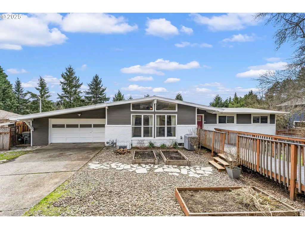 6410 SW Seymour Street Portland OR 97221