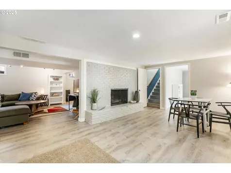 6410 SW Seymour Street Portland OR 97221