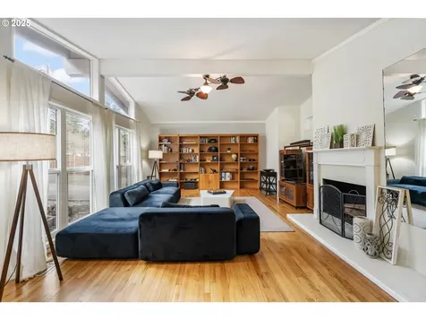 6410 SW Seymour Street Portland OR 97221
