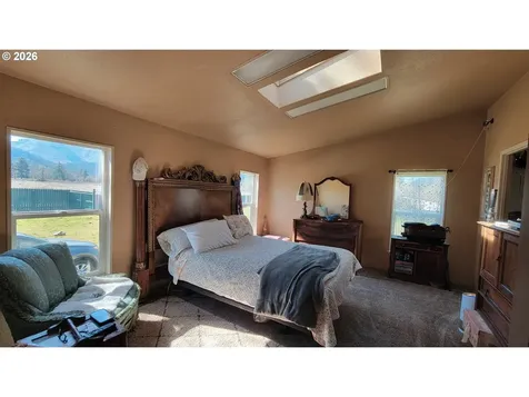 514 Eakin Road Azalea OR 97410