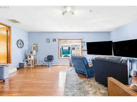 200 SE Walnut Avenue Dallas OR 97338