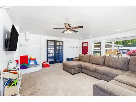 200 SE Walnut Avenue Dallas OR 97338