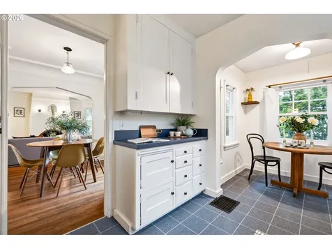 3642 SE 37th Avenue Portland OR 97202