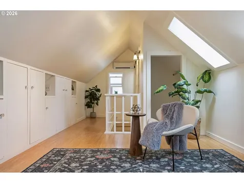 3642 SE 37th Avenue Portland OR 97202