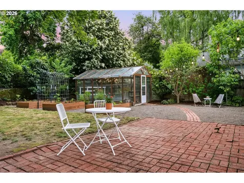 3642 SE 37th Avenue Portland OR 97202