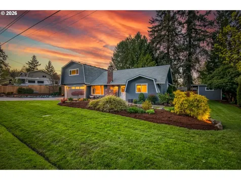 2635 Lafave Street West Linn OR 97068