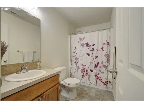 5719 NE 49th Street Vancouver WA 98661