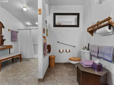 35942 SE Hurlburt Road Corbett OR 97019