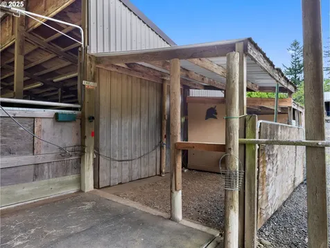 35942 SE Hurlburt Road Corbett OR 97019