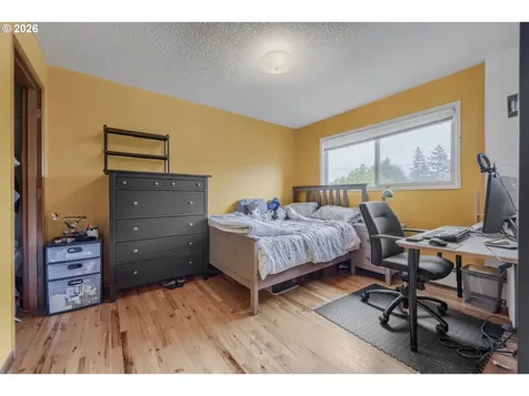 908 SW Gaines Street Portland OR 97239