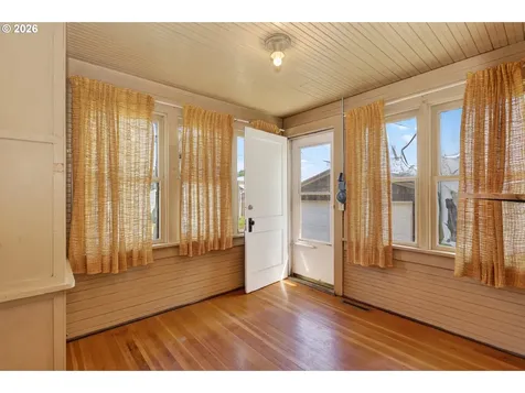 229 W Allyn Street Goldendale WA 98620