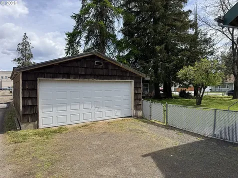 229 W Allyn Street Goldendale WA 98620