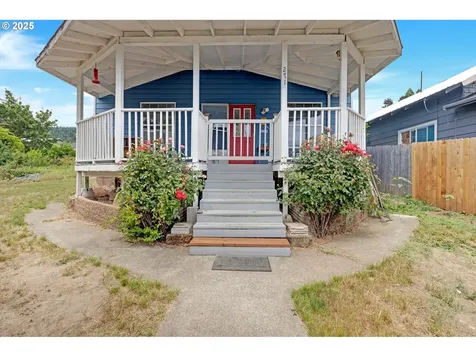 271 E Fourth Avenue Sutherlin OR 97479