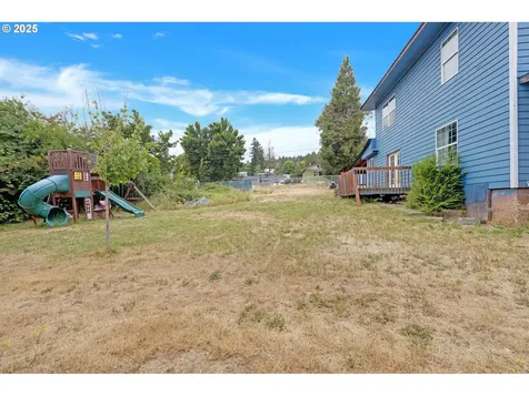 271 E Fourth Avenue Sutherlin OR 97479