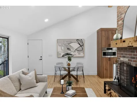 1685 Fernwood Drive Lake Oswego OR 97034