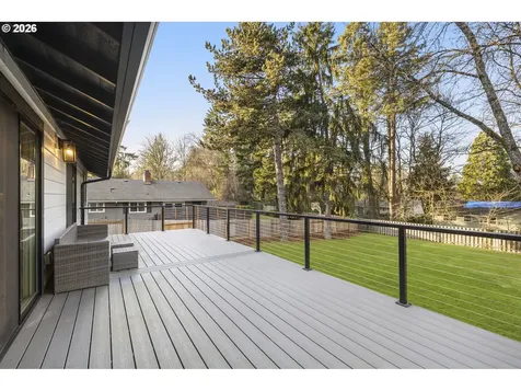 1685 Fernwood Drive Lake Oswego OR 97034