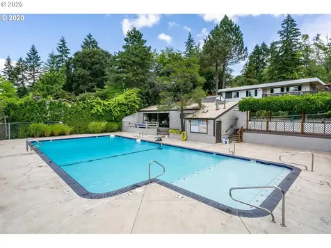 1685 Fernwood Drive Lake Oswego OR 97034