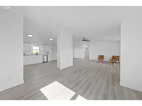 70 SE Darrell Avenue Winston OR 97496