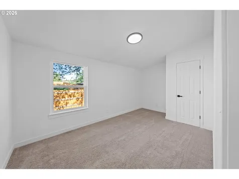 70 SE Darrell Avenue Winston OR 97496