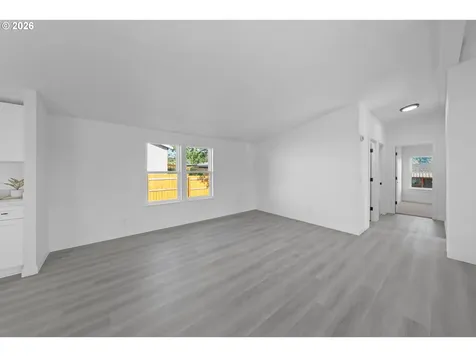 70 SE Darrell Avenue Winston OR 97496