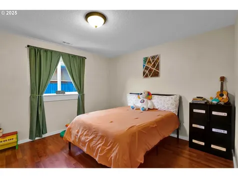 2123 Carver Street Cottage Grove OR 97424