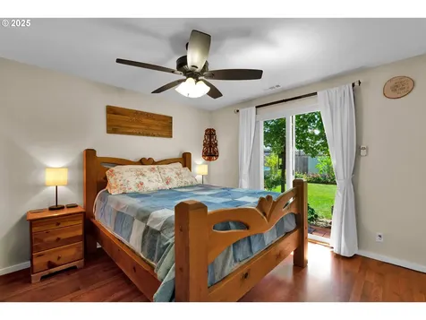 2123 Carver Street Cottage Grove OR 97424